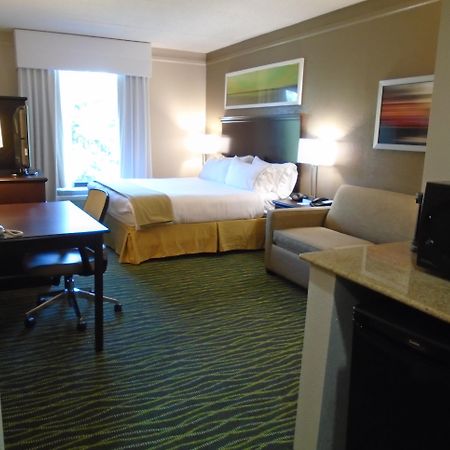 Holiday Inn Express Hotel & Suites Midlothian Turnpike By Ihg North Chesterfield Bagian luar foto