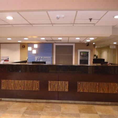 Holiday Inn Express Hotel & Suites Midlothian Turnpike By Ihg North Chesterfield Bagian luar foto