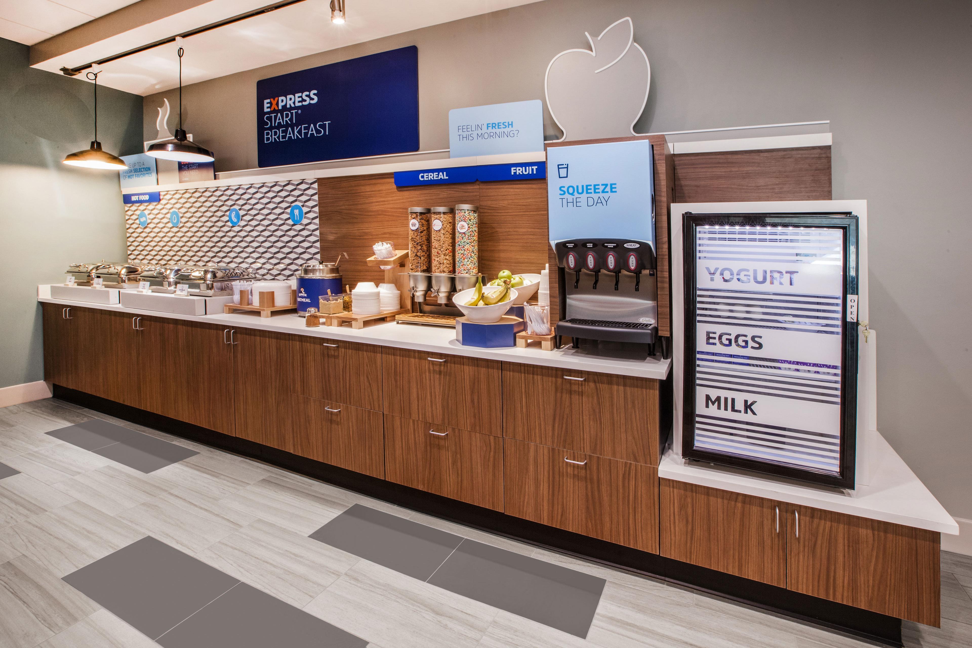 Holiday Inn Express Hotel & Suites Midlothian Turnpike By Ihg North Chesterfield Bagian luar foto