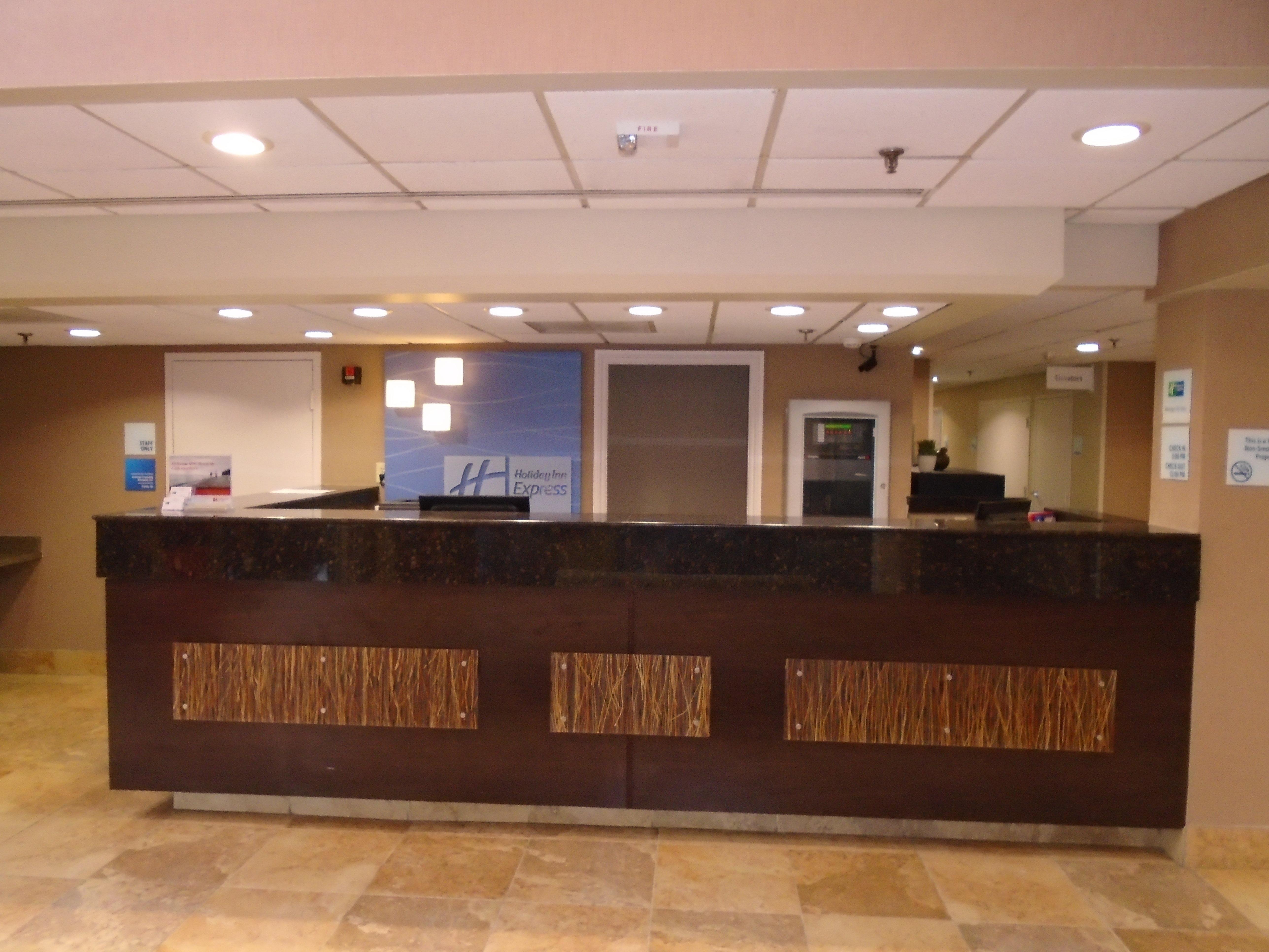 Holiday Inn Express Hotel & Suites Midlothian Turnpike By Ihg North Chesterfield Bagian luar foto