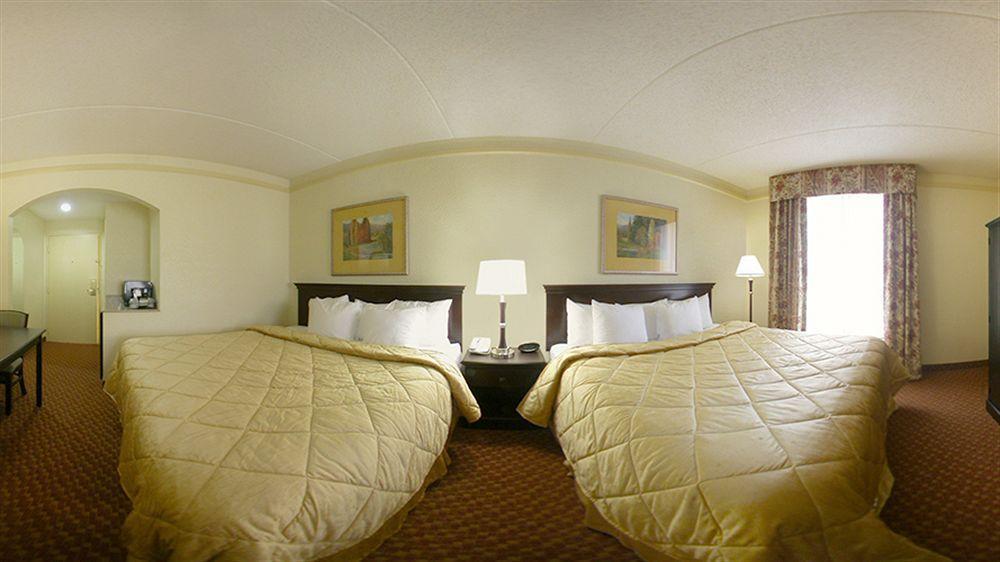 Holiday Inn Express Hotel & Suites Midlothian Turnpike By Ihg North Chesterfield Bagian luar foto