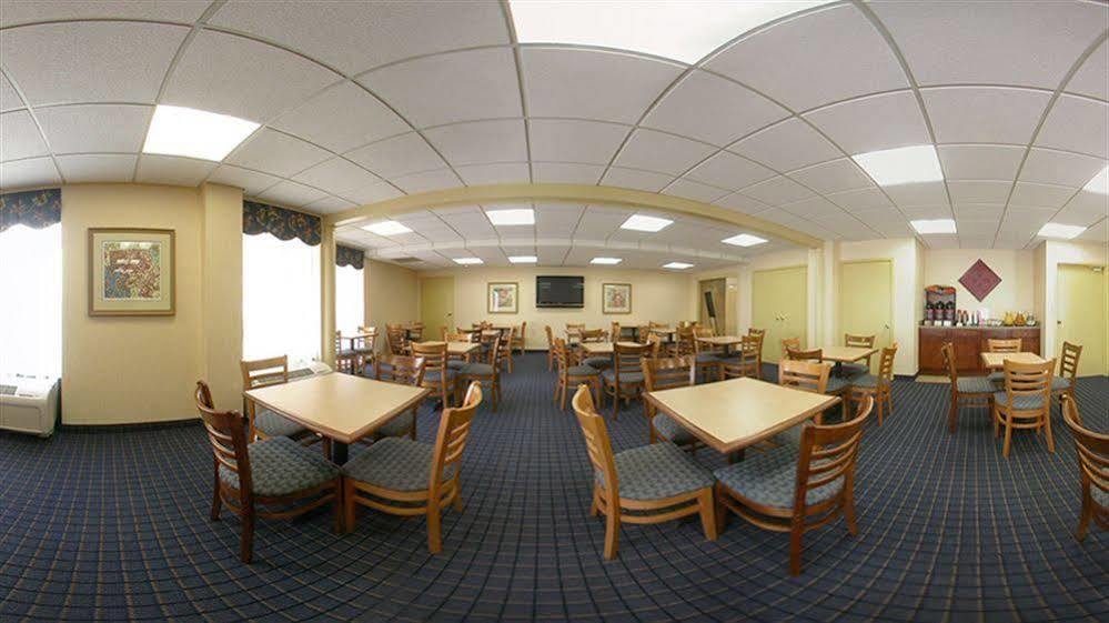 Holiday Inn Express Hotel & Suites Midlothian Turnpike By Ihg North Chesterfield Bagian luar foto