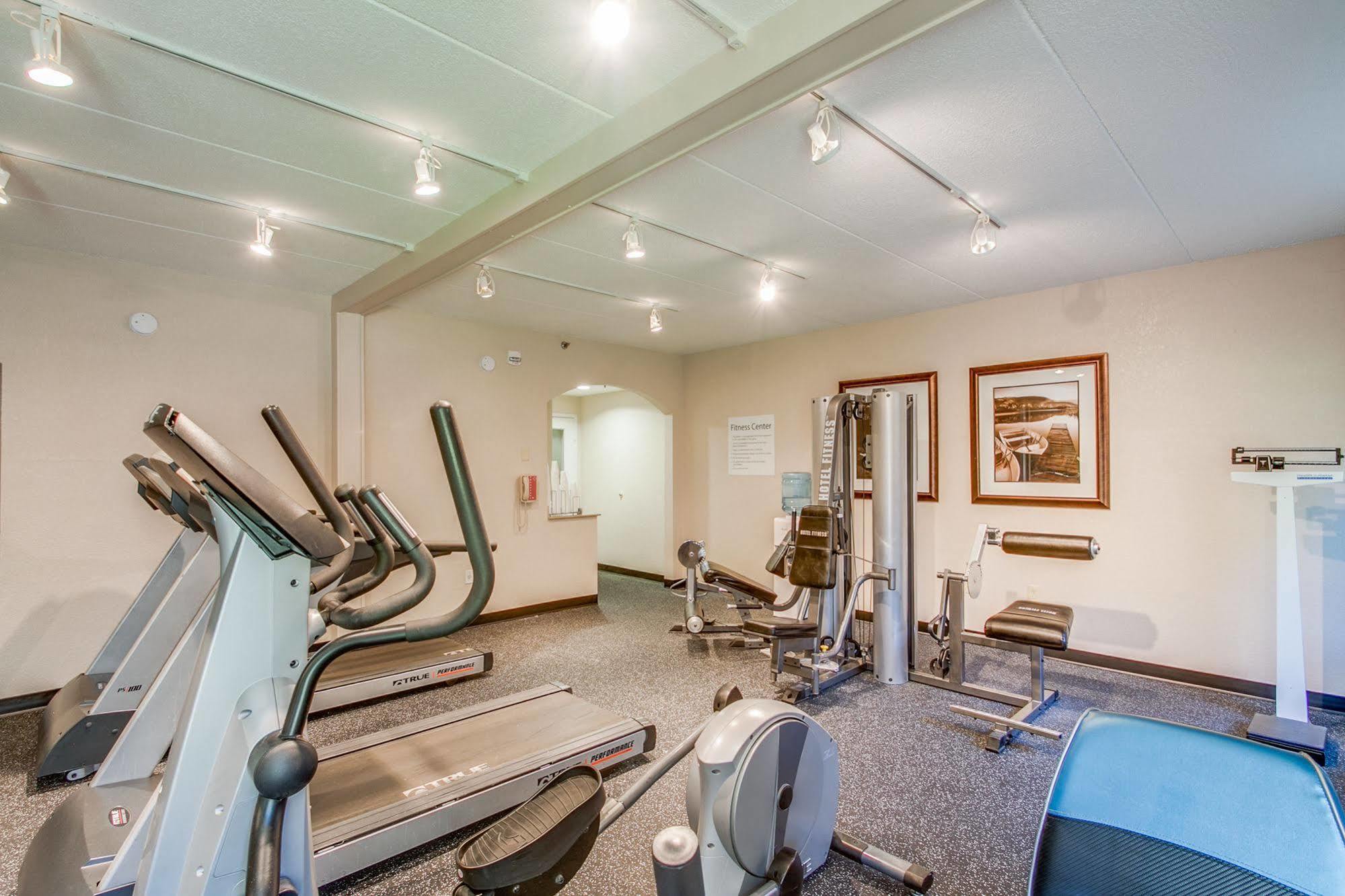 Holiday Inn Express Hotel & Suites Midlothian Turnpike By Ihg North Chesterfield Bagian luar foto